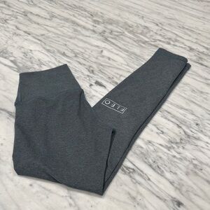 Fleo Charcoal Leggings